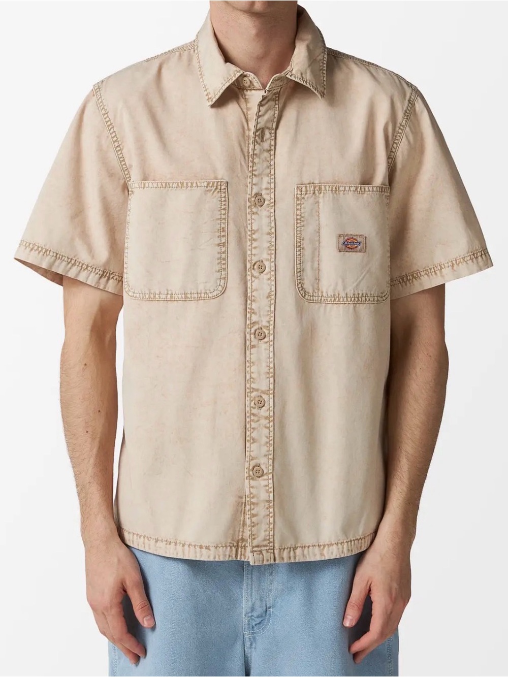 DICKIES Men’s Short-Sleeve Newtington Button-Down Shirt in Beige